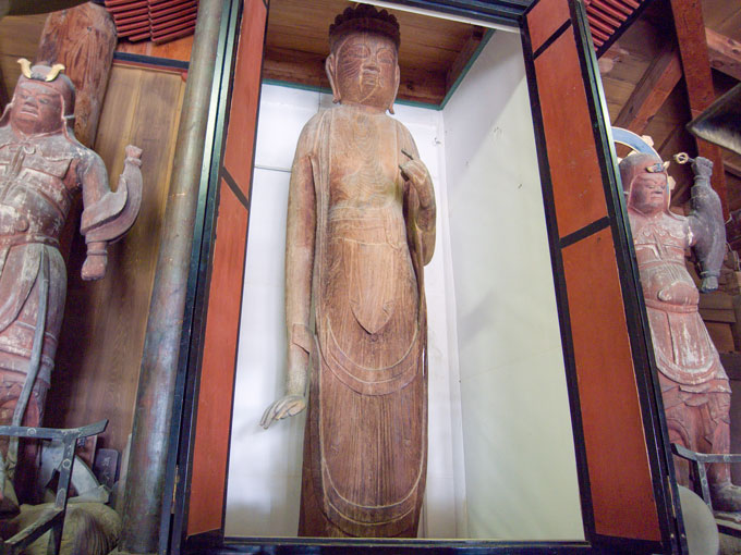 智識寺(十一面観音立像)