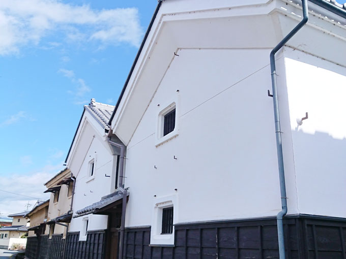 蔵の町・土壁の道